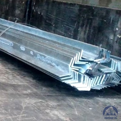 Уголок стальной равнополочный 110х110х7 мм С345 ГОСТ 8509-93 купить в Минске