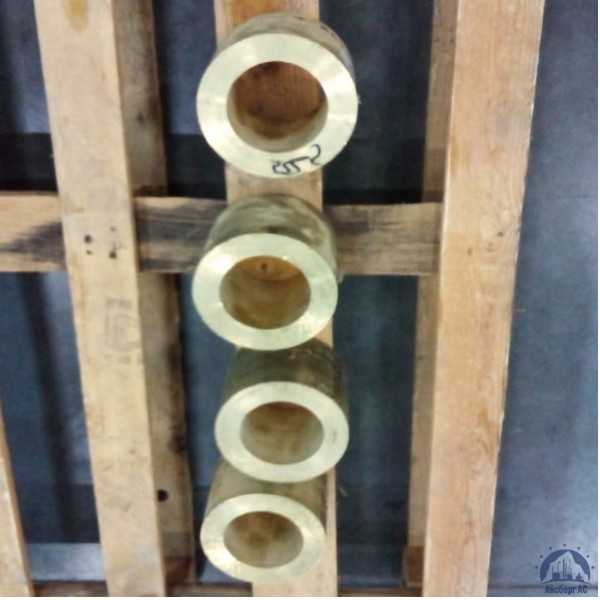 Втулка бронзовая БрО10Ц2