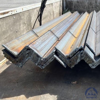 Уголок стальной равнополочный 125х125х12 мм С335 ГОСТ 8509-93 купить в Минске