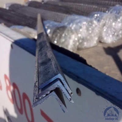 Уголок нержавеющий 25х25х3мм AISI 304