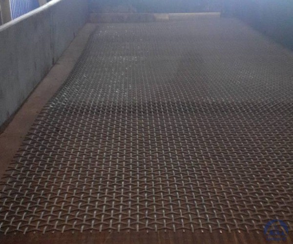 Сетка рифленая для грохота 20х20х6 мм ГОСТ 3306-88