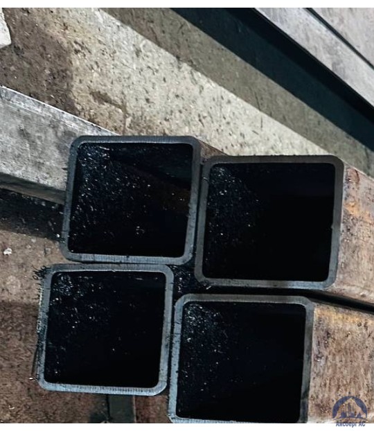 Труба профильная 100х100х3 мм ст 09Г2С