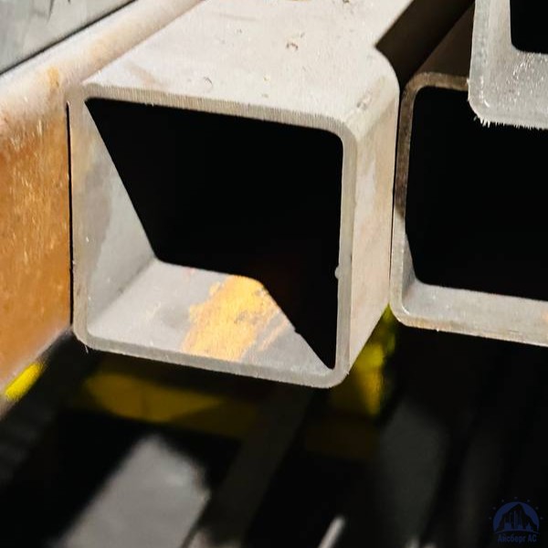 Труба профильная 100х100х8 мм ст 09Г2С