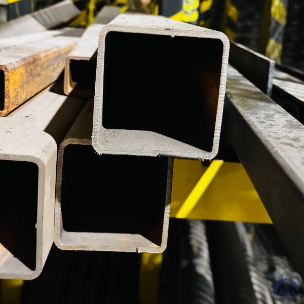 Труба профильная 100х100х7 мм ст 20